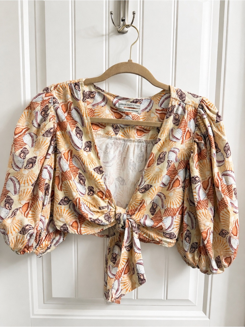 Urban Outfitters Cream Shell-Print Tie-Front Puff Sleeve Crop Top